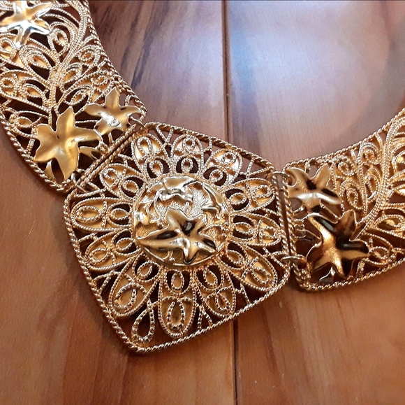 Statement Necklace - Picture 3 of 5
